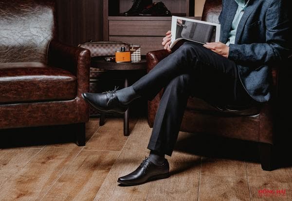 Bí Quyết Phối Đồ Với Giày Derby Nam Công Sở Đa Phong Cách
