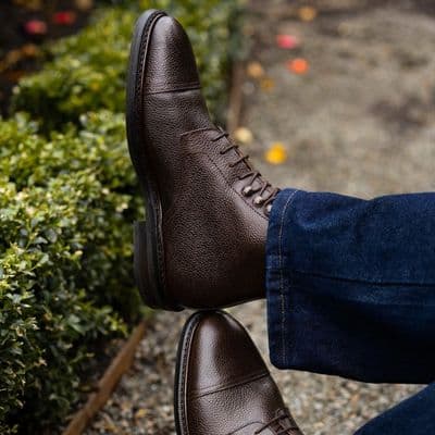 Top 11 Hãng Giày Boot Nam Tốt Nhất - Quý Ông Nên Biết