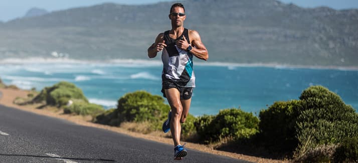 Hướng Dẫn Chọn Giày Thể Thao Chạy Bộ Siêu Nhẹ Tốt Nhất Cho Nam