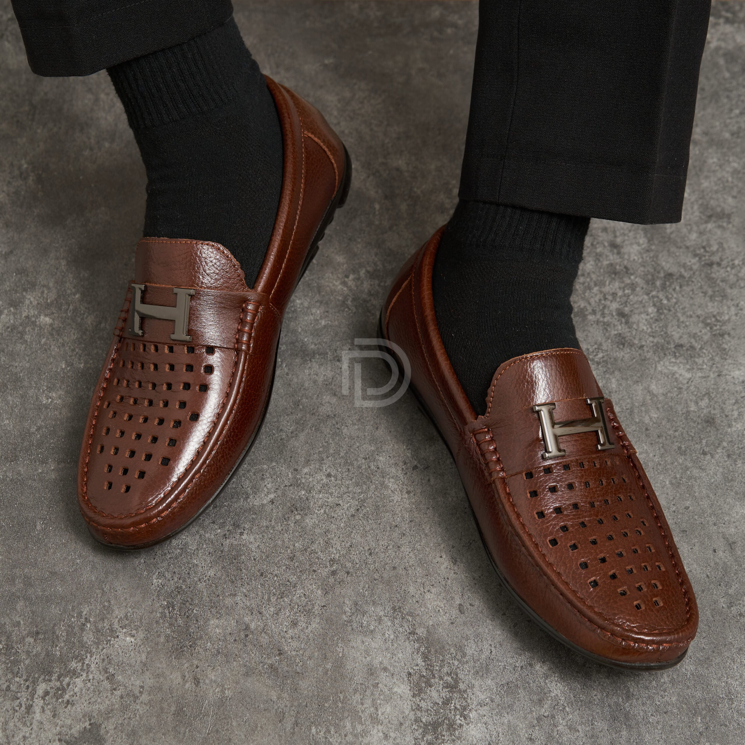L130 - Giày lười nam da nâu đục lỗ ảnh 7
