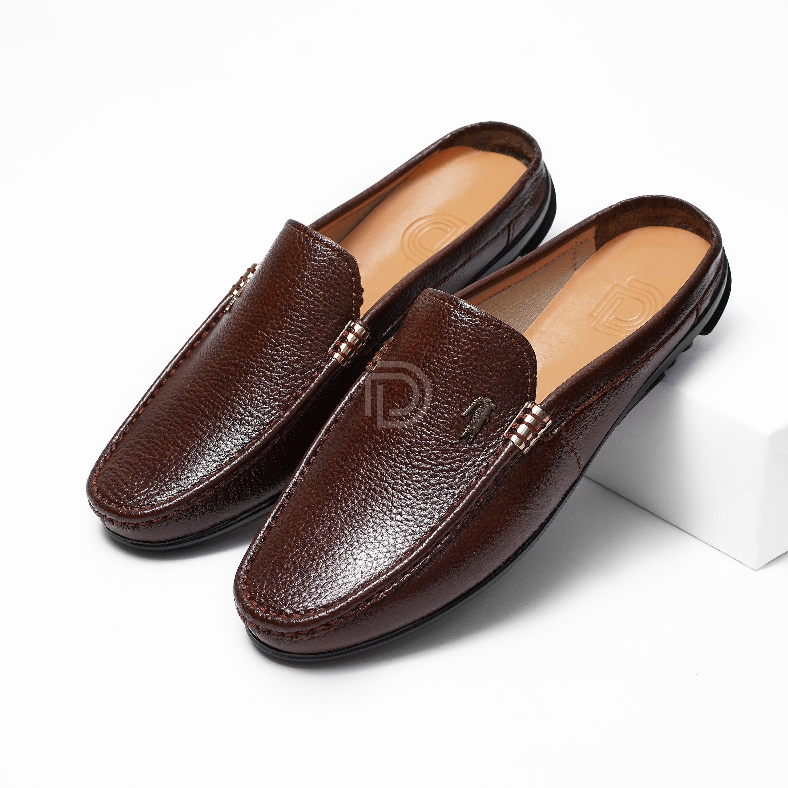 S003 - Giày sục nam — ảnh 1/9