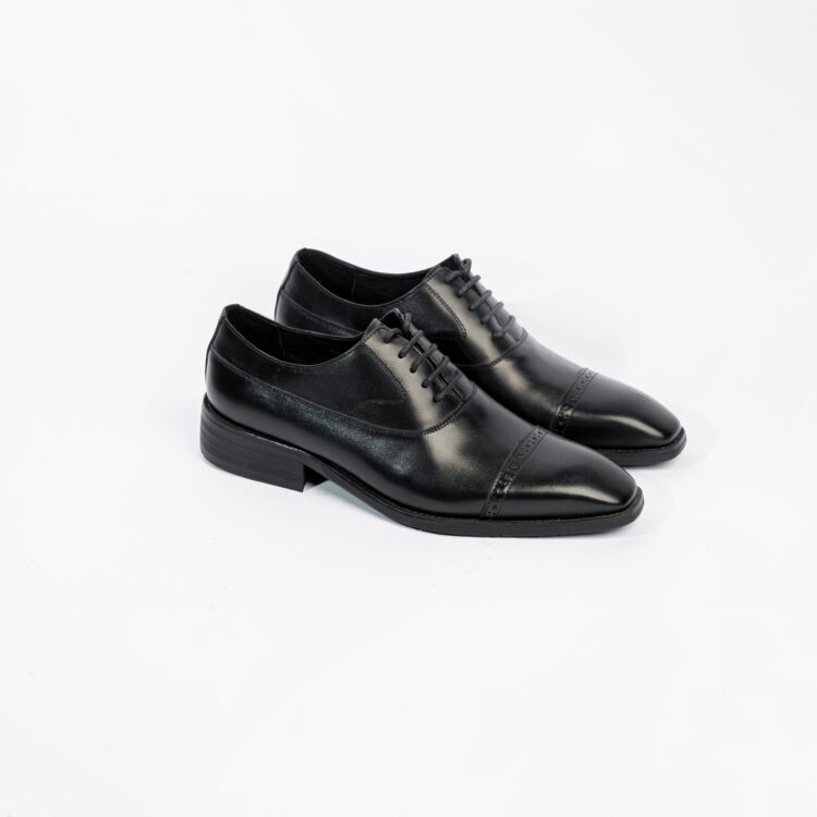 Giày Da Công Sở CX33 làm từ Da bò thật 100% , của thương hiệu giày da Duvis do xưởng da bò Chu Hải Nam sản xuất. Đổi trả nếu phát hiện giả da