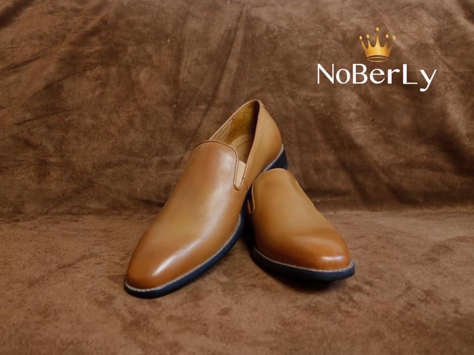 Cửa hàng chuyên giày lười da nam Hà Nội – Noberly