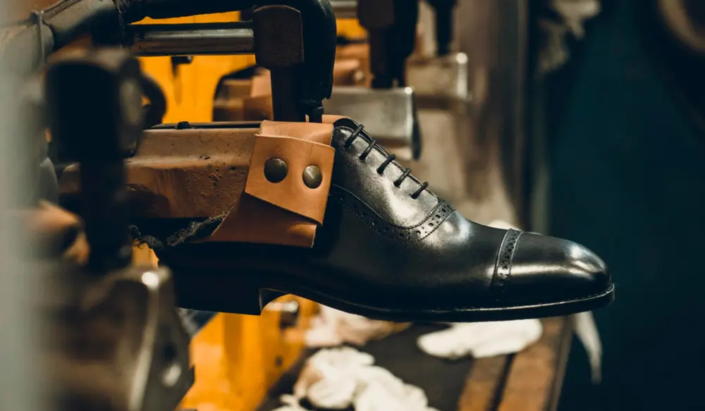 Top 10 thương hiệu giày handmade nổi tiếng cho quý ông